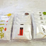 用戶對於おせんべいやさん本舗 煎遊 大山店的評論圖