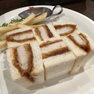 用戶對於肉の万世 神田駅前店的評論圖