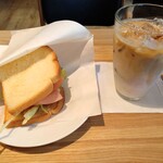 User's review image for カフェ レクセル 御堂筋淀屋橋店
