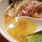 用户对于真鯛らーめん 麺魚 秋葉原UDX秋葉原拉麺劇場店的评论图