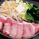 User's review image for 肉屋の正直な食堂 新宿御苑店