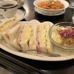 用戶對於カフェ・ド・巴里 池袋西口店的評論圖