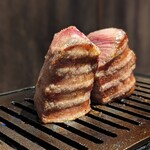 用戶對於黒毛和牛焼肉 白か黒的評論圖