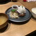 用户对于山本のハンバーグ イオンモール札幌発寒店的评论图