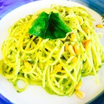 用户对于チェロステラート ウィンザー的评论图