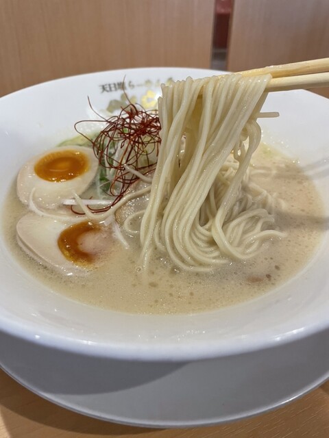 User's recommendation image for 泡系しおとんこつラーメン べらしお 総本店