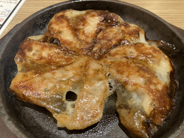 用戶對於格安ビールと鉄鍋餃子 3・6・5酒場 町田駅前店的評論高清圖