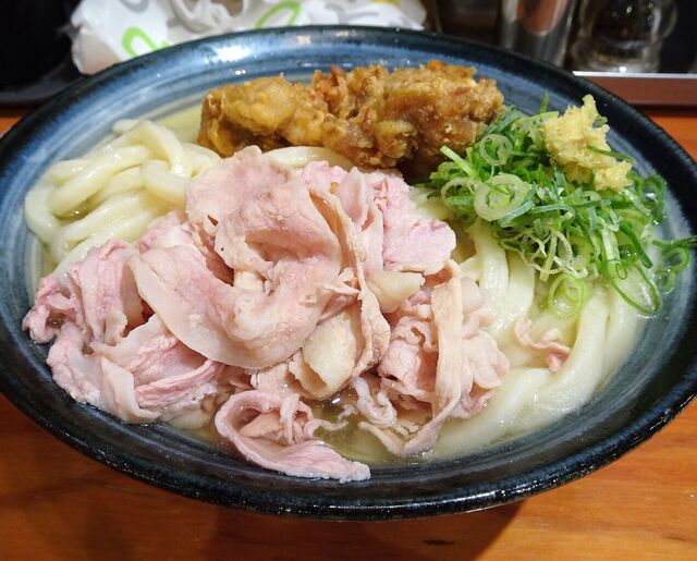 用戶對於自家製さぬきうどんと肉 新橋甚三的評論高清圖