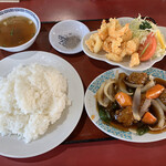 User's review image for 中国飯店紀淡