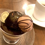 User's review image for パティスリー カフェ ロール