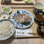 User's review image for あんちすてーき とろろ麦めし 豚丸