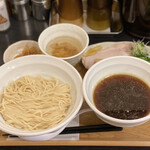 用户对于サッポロ ラーメン ハチ的评论图