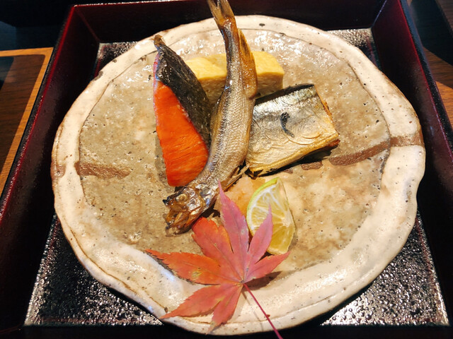 用户对于料理茶屋 天の謌的评论高清图
