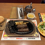 用户对于ブロンコビリー 伏見桃山店的评论图