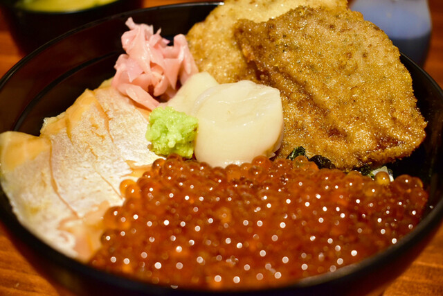 用户对于海鮮ときどきブタ的评论高清图