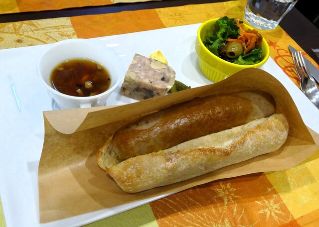 用户对于メゾン ドゥ シャルキュトリ エム的评论高清图