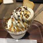 User's review image for 三日月屋 CAFE 福岡空港店