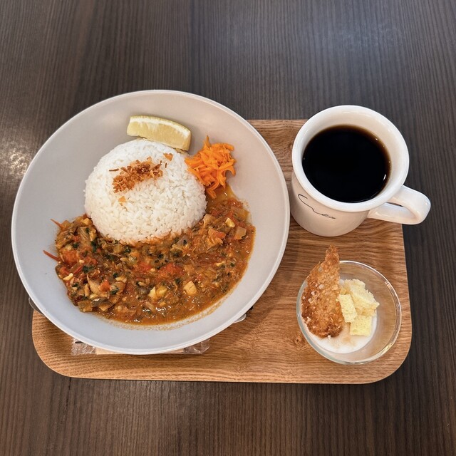 用户对于WHIZ CAFE的评论高清图