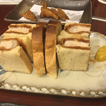 用户对于菜肴ますだ かつ進の姉妹店的评论图
