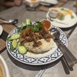 用戶對於スマイルタイランド 市ヶ谷店的評論圖