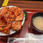 用戶對於ドライブインいとう豚丼名人 新千歳空港店的評論圖
