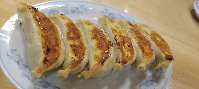 用户对于ぎょうざの満洲 中野南口店的评论高清图