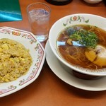 用戶對於餃子の王将 十三店的評論圖