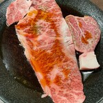 用戶對於黒毛和牛焼肉 白か黒的評論圖