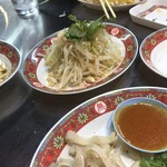 用戶對於台風大飯店的評論圖
