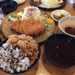 用户对于とんかつ玉藤 千歳店的评论图