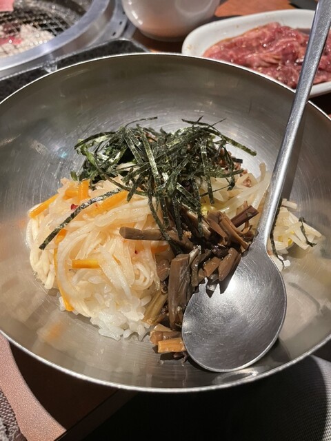 User's recommendation image for 炭火焼肉HONMACHI