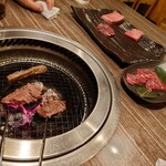 用户对于焼肉・しゃぶしゃぶ 肉の鶴々亭的评论图