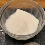 用戶對於咸亨酒店的評論圖