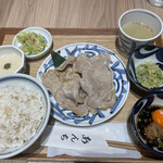 User's review image for あんちすてーき とろろ麦めし 豚丸