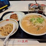 用戶對於餃子の王将 池袋東口店的評論圖