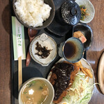 用户对于お食事処 としぶん的评论图