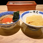 用户对于麺や兼虎 博多デイトス店的评论图