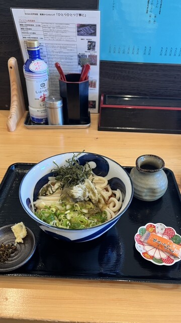 用户对于うどんや 昆布さん。的评论高清图