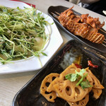 用戶對於沸騰小吃城的評論圖