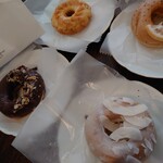 用户对于NAYAMACHI DONUTS 君に、あげる的评论图