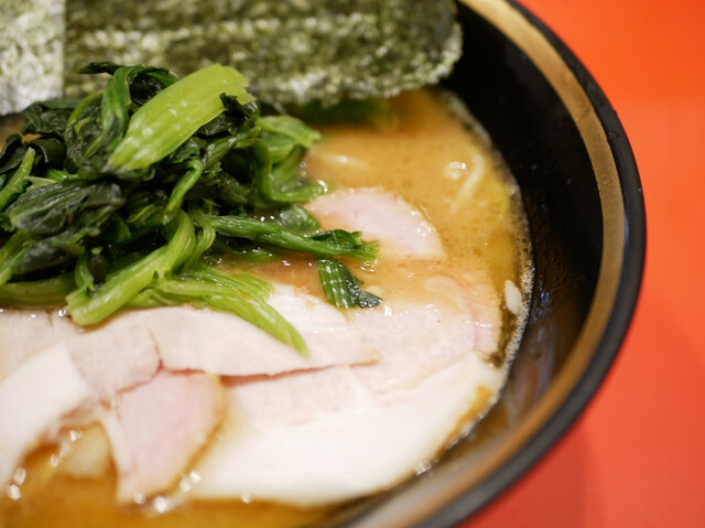 用戶對於横浜家系総本山 吉村家直系店 ラーメン内田家的評論高清圖
