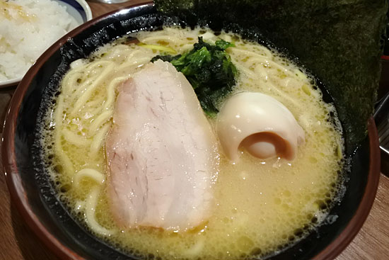 用户对于横浜家系ラーメン 武田家 旭川店的评论图