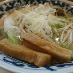 用户对于らーめん つむぎ的评论图