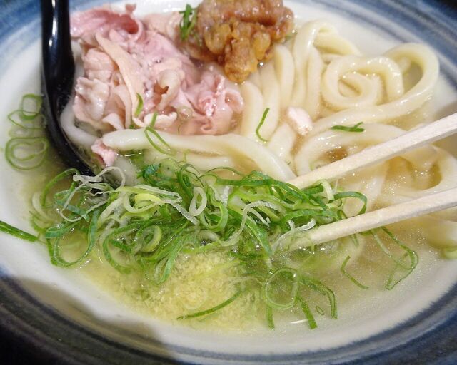 用戶對於自家製さぬきうどんと肉 新橋甚三的評論高清圖