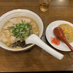 用戶對於らーめん 熊五郎 せんちゅうパル店的評論圖