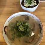 用户对于長浜ラーメン一番 福知山駅前店的评论图