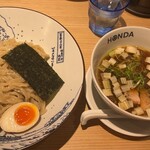 用戶對於本田麺業 神田西口駅前店的評論圖