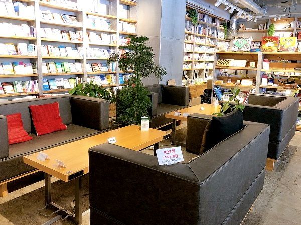 用户对于SHARE LOUNGE TSUTAYA 田町駅前店的评论图
