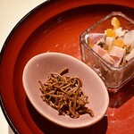 用戶對於誦月的評論圖
