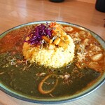用户对于スパイス料理と酒 Knot.的评论图